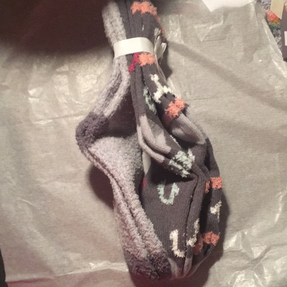 True Religion slipper socks 3 pack - Picture 2 of 2